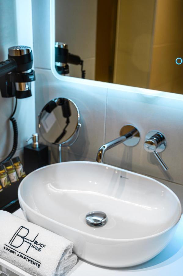 Blackhaus Apartments Saloniki Zewnętrze zdjęcie